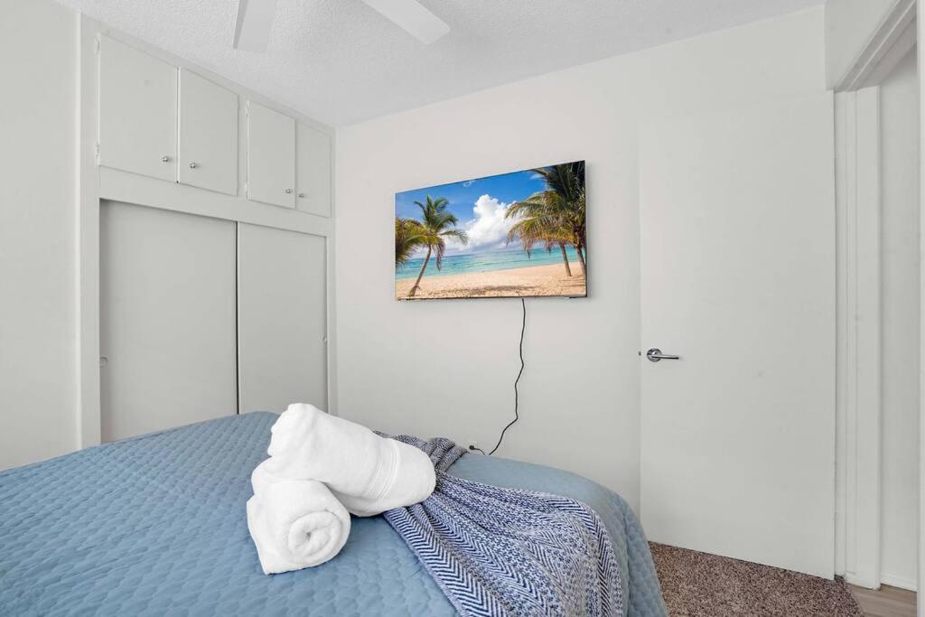 6Th Haven, Arcade, King Bed, Games, 1 Mile To Beaches 长滩 外观 照片